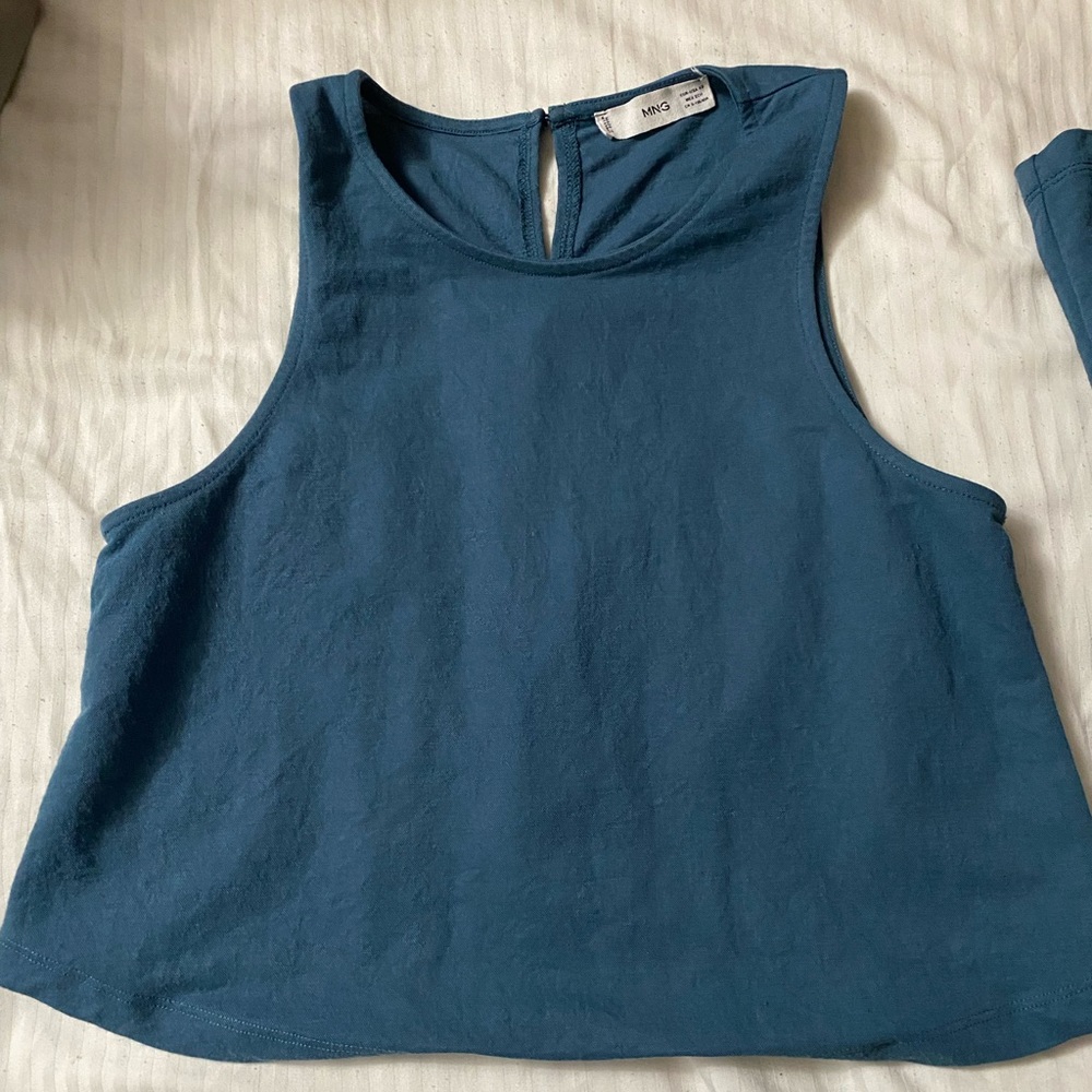 MANGO Flowy Top
